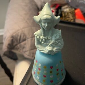 Avon Dutch Maid Cologne Bottle in Teal (no Cologne remains)